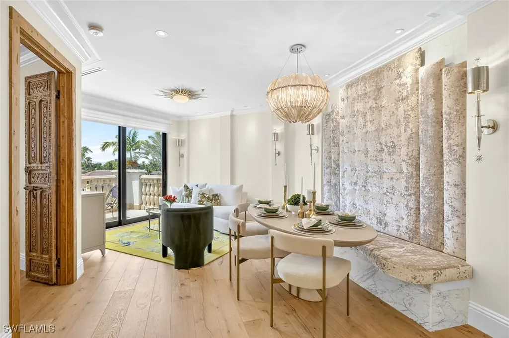 365 5th Avenue S Naples FL 34102