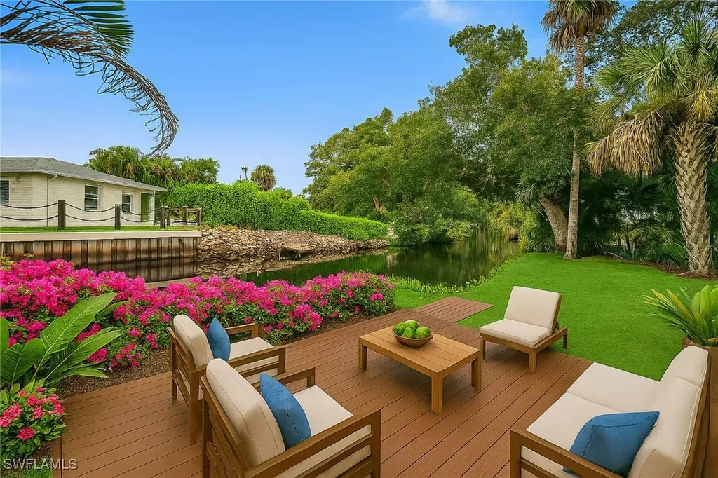 27307 Tennessee Street Bonita Springs FL 34135