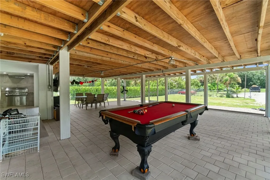 3811 2nd Avenue SE Naples FL 34117