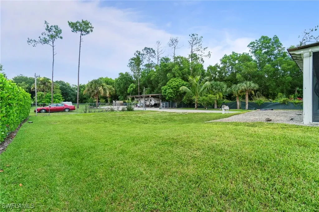 3811 2nd Avenue SE Naples FL 34117