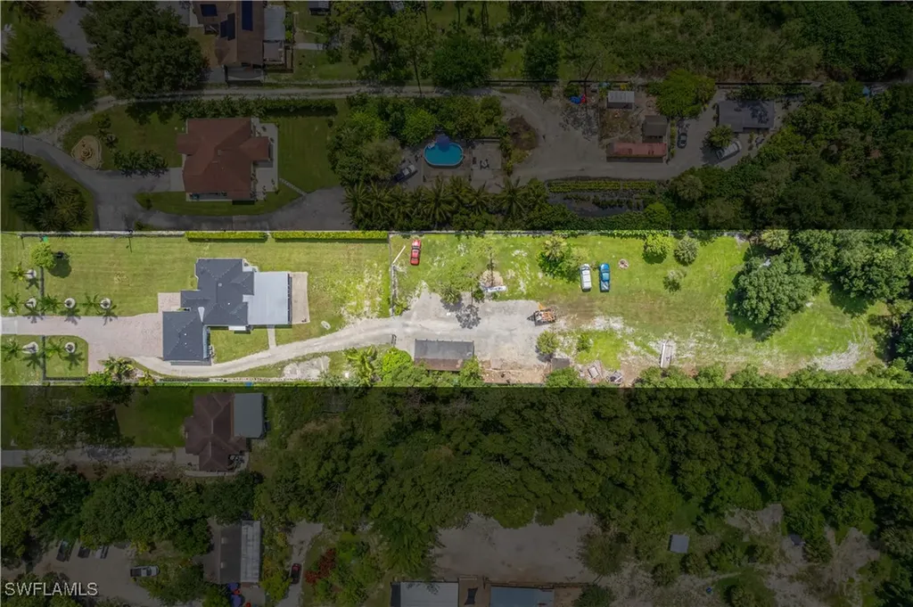 3811 2nd Avenue SE Naples FL 34117