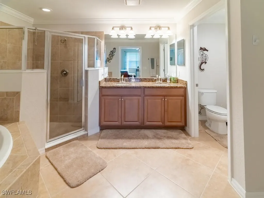 9115 Napoli Court Naples FL 34113