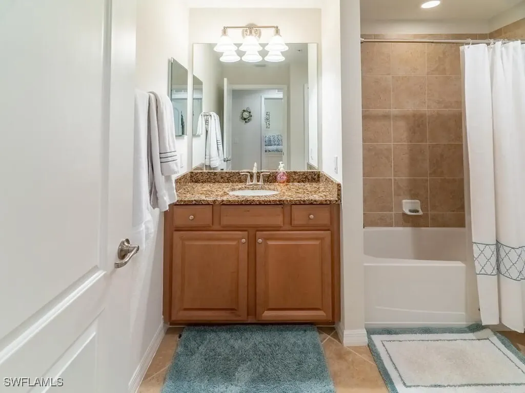 9115 Napoli Court Naples FL 34113