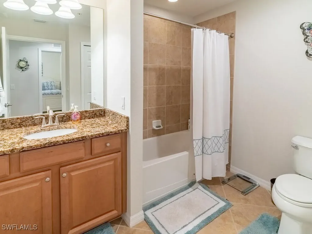 9115 Napoli Court Naples FL 34113