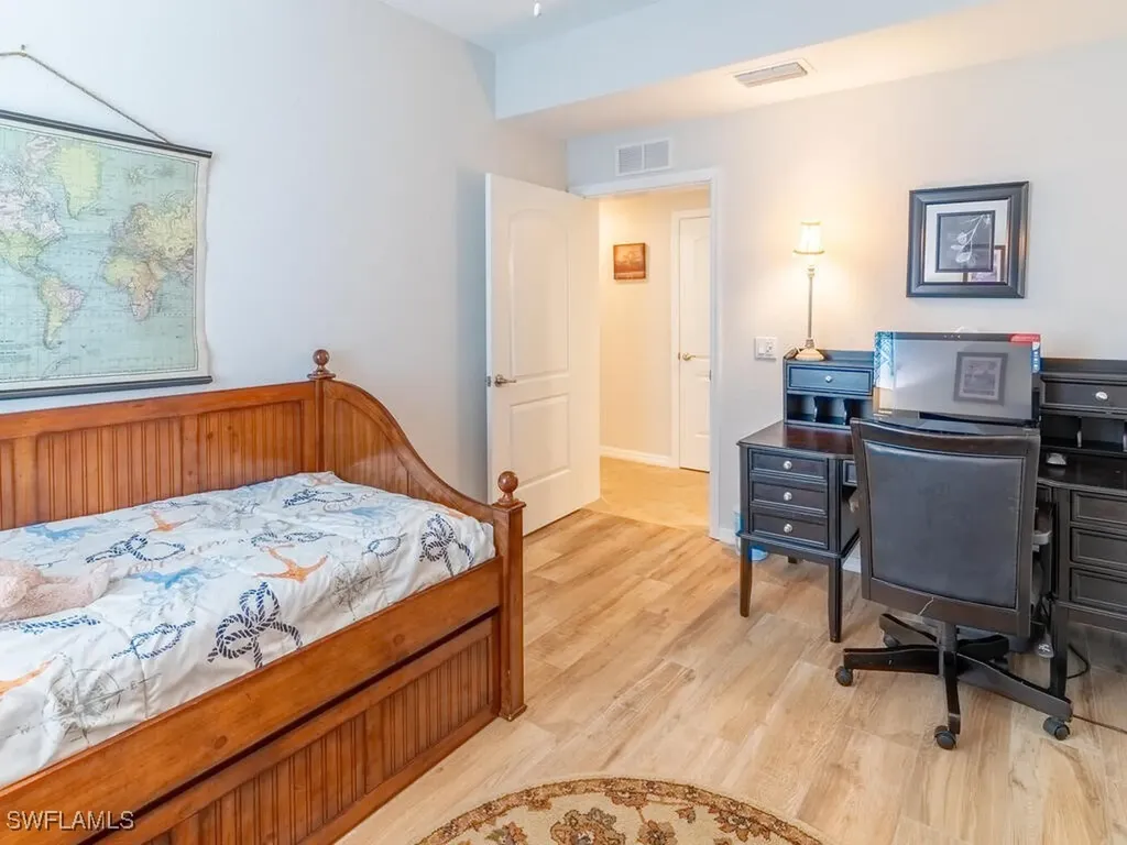 9115 Napoli Court Naples FL 34113