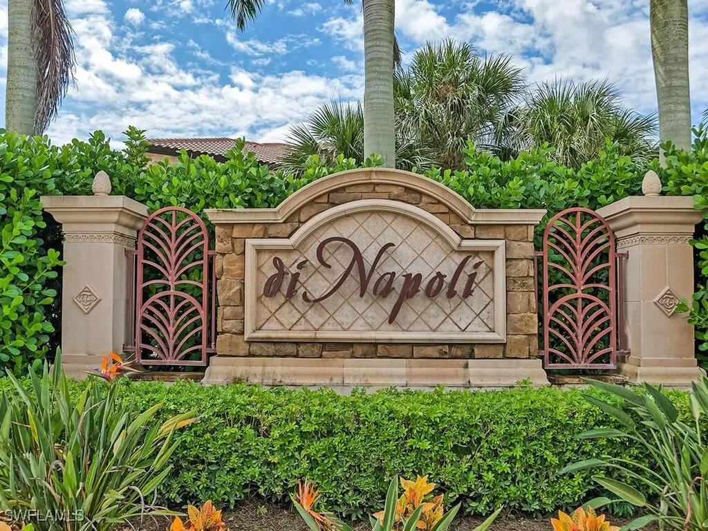 9115 Napoli Court Naples FL 34113