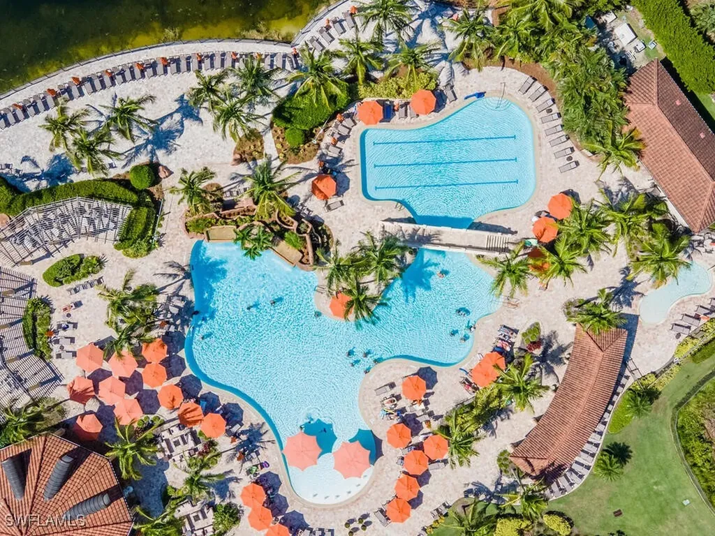 9115 Napoli Court Naples FL 34113