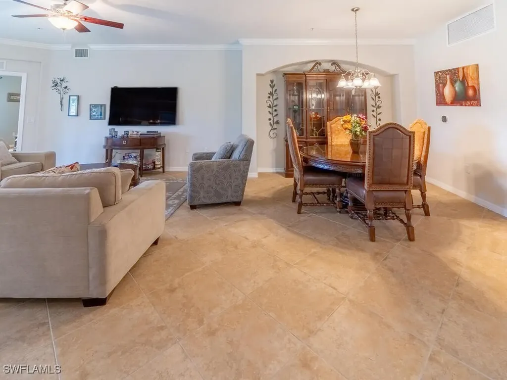 9115 Napoli Court Naples FL 34113