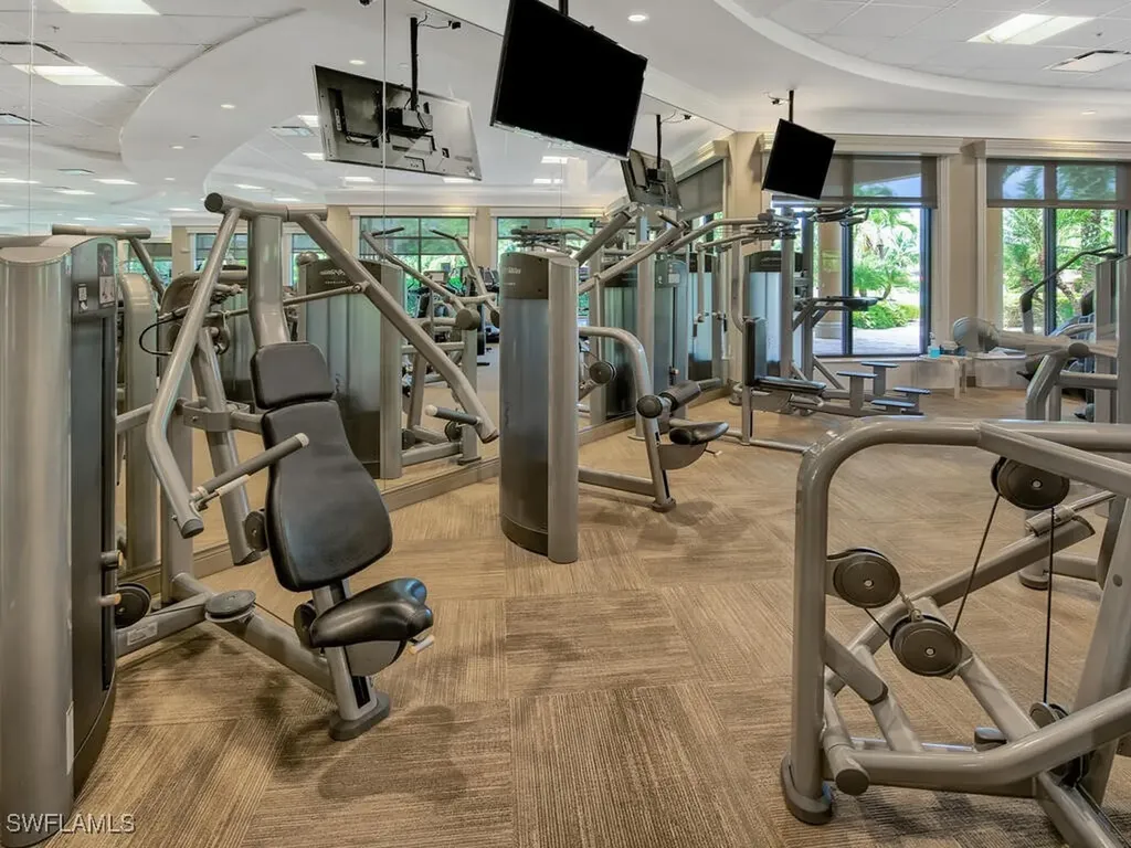 9115 Napoli Court Naples FL 34113