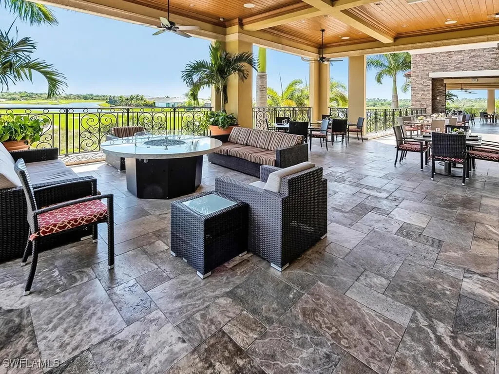 9115 Napoli Court Naples FL 34113