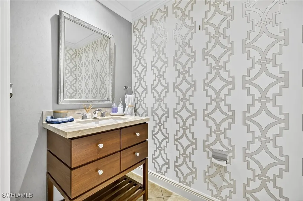 265 Indies Way Naples FL 34110