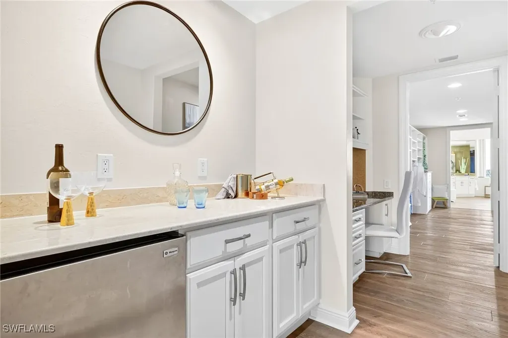 265 Indies Way Naples FL 34110