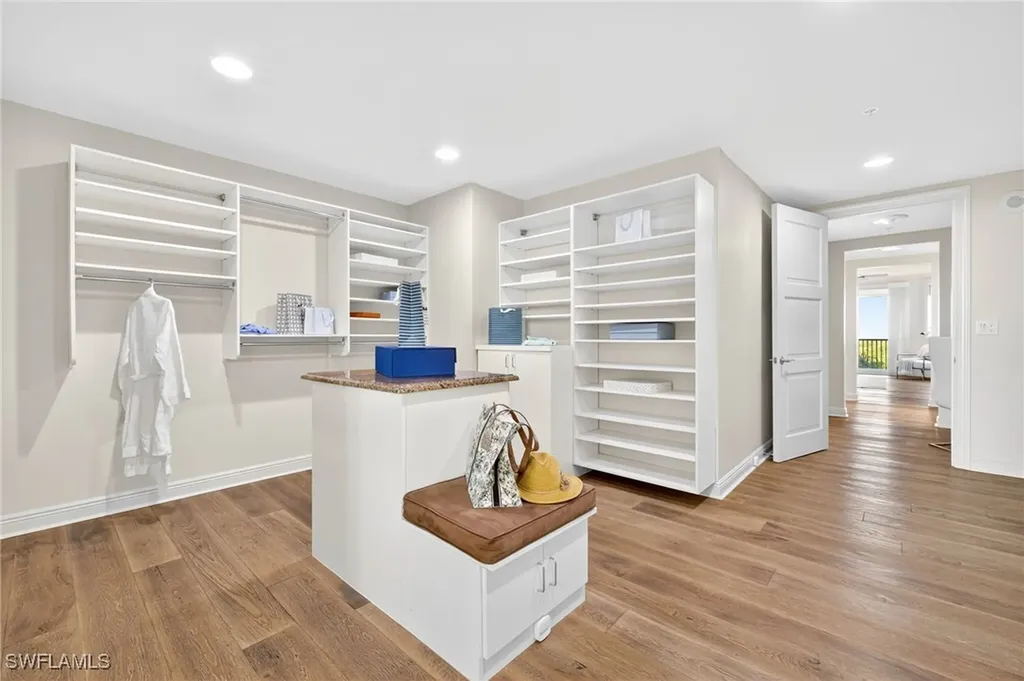 265 Indies Way Naples FL 34110