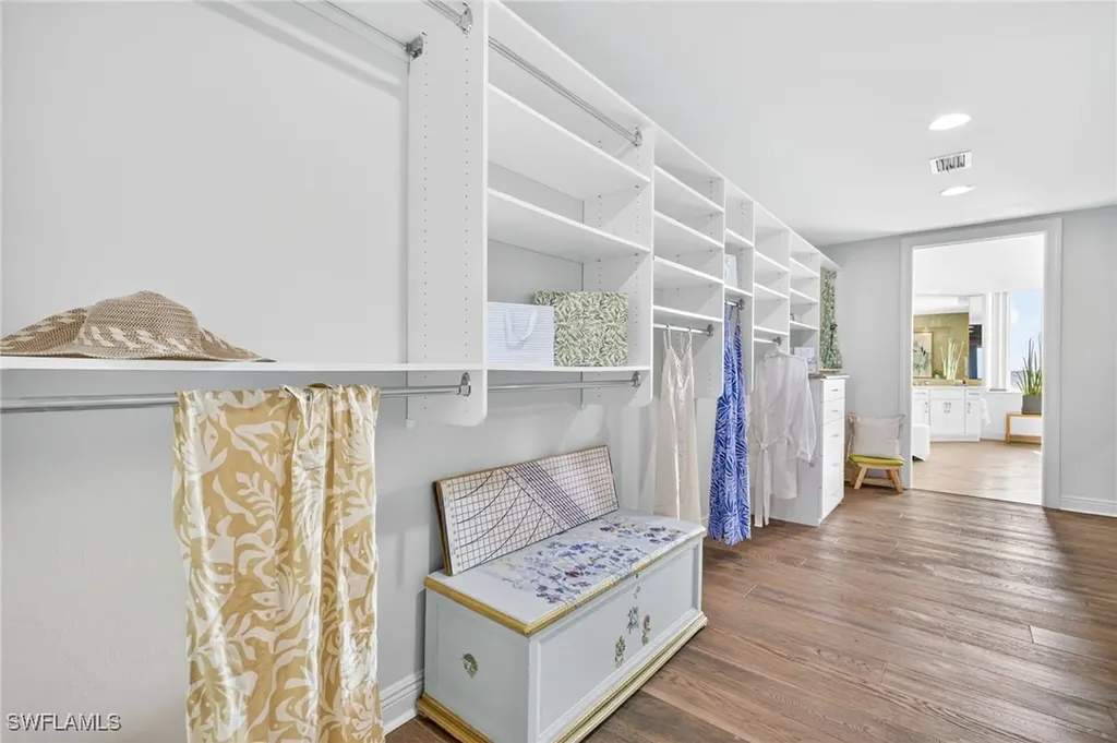 265 Indies Way Naples FL 34110