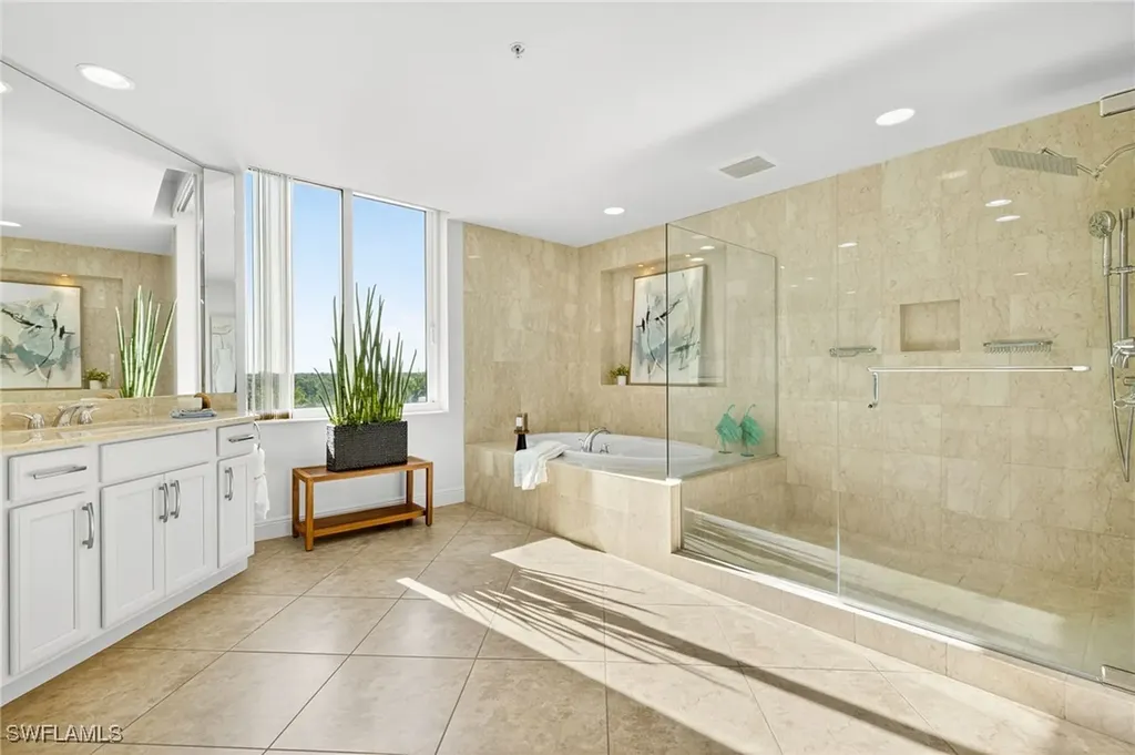 265 Indies Way Naples FL 34110