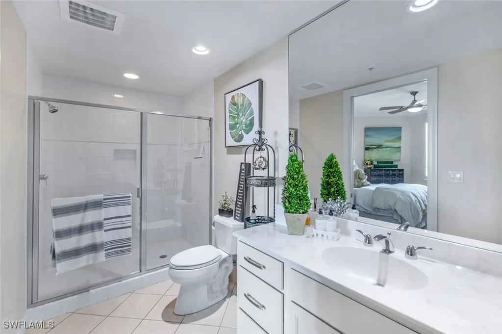 265 Indies Way Naples FL 34110