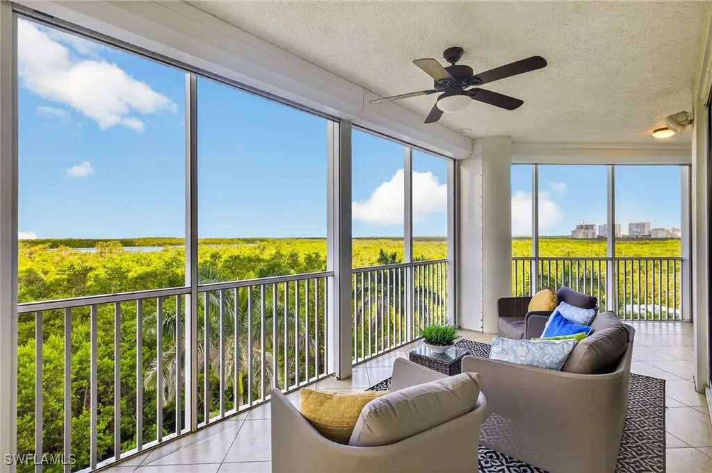 265 Indies Way Naples FL 34110