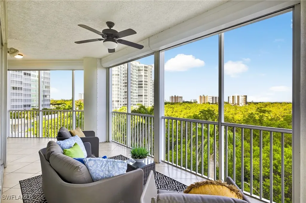 265 Indies Way Naples FL 34110