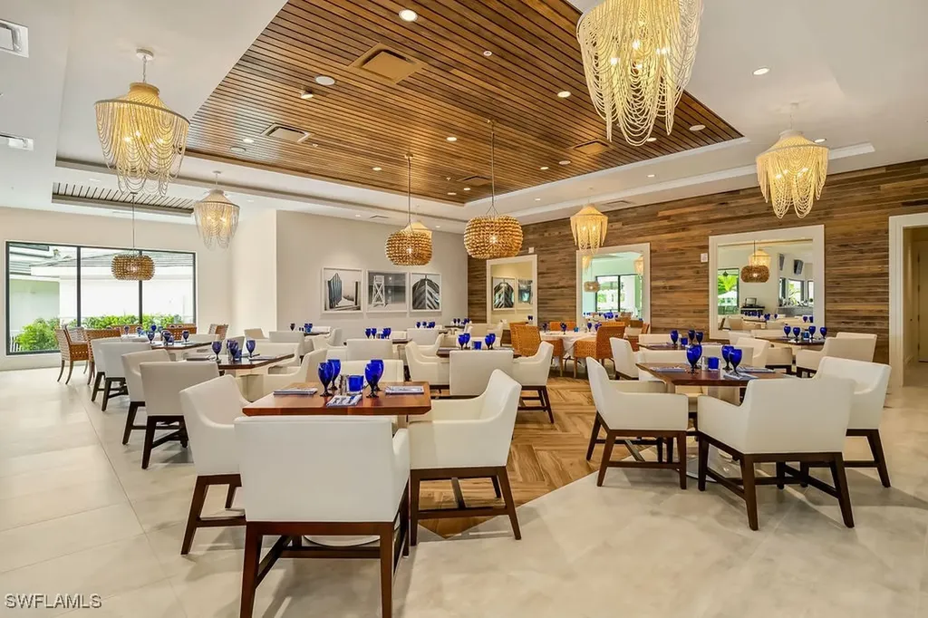 265 Indies Way Naples FL 34110