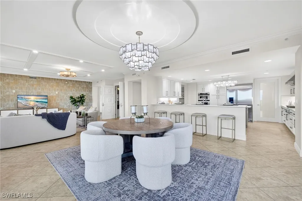 265 Indies Way Naples FL 34110