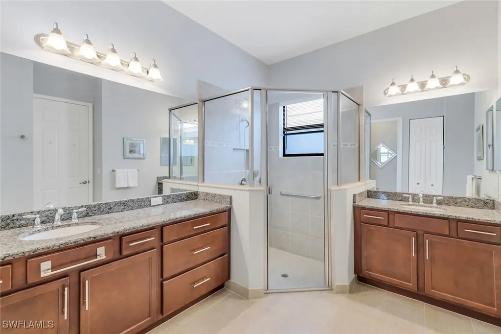 3259 Tahoe Court Naples FL 34119