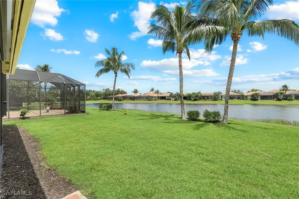 3259 Tahoe Court Naples FL 34119