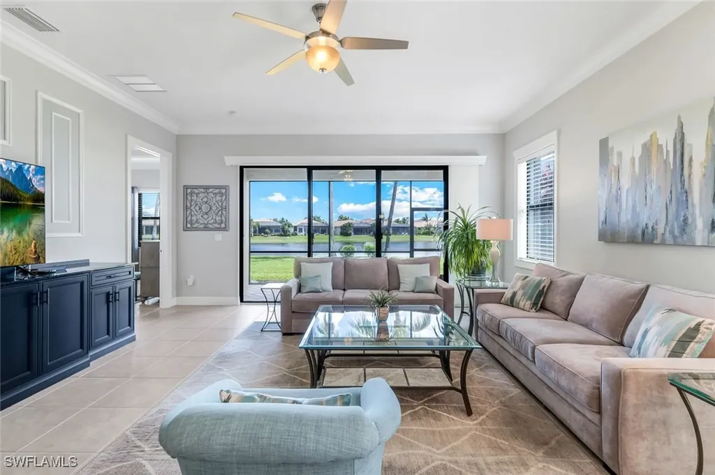 3259 Tahoe Court Naples FL 34119