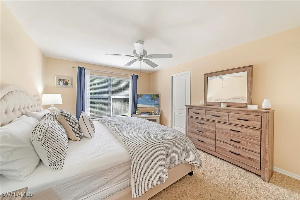 1032 Tivoli Lane Naples FL 34104