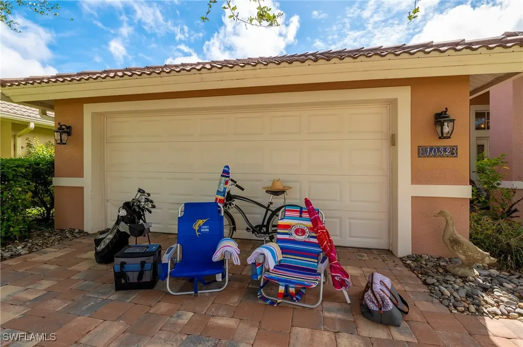 1032 Tivoli Lane Naples FL 34104