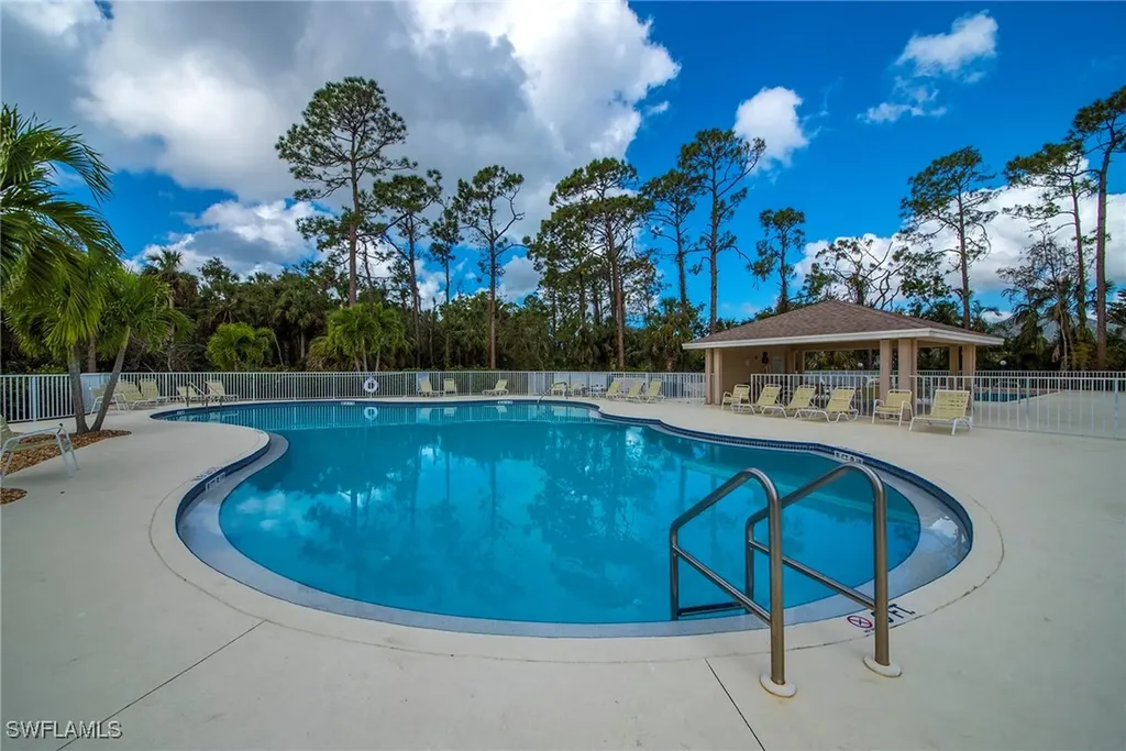 1032 Tivoli Lane Naples FL 34104