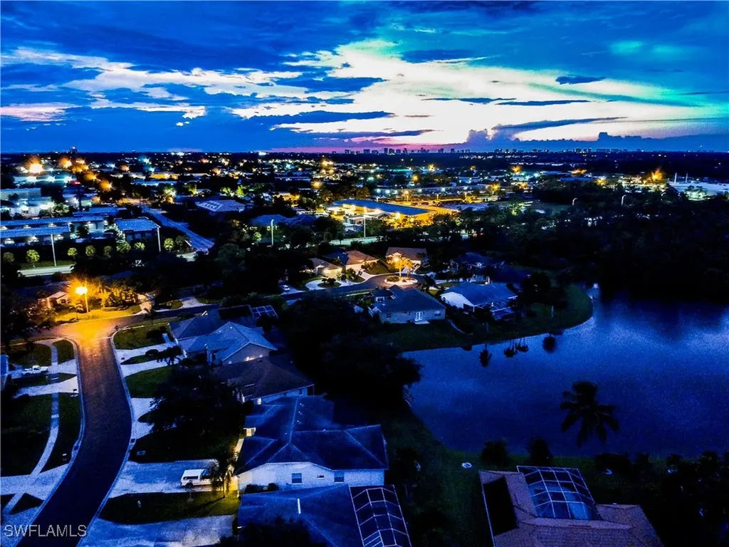 1032 Tivoli Lane Naples FL 34104