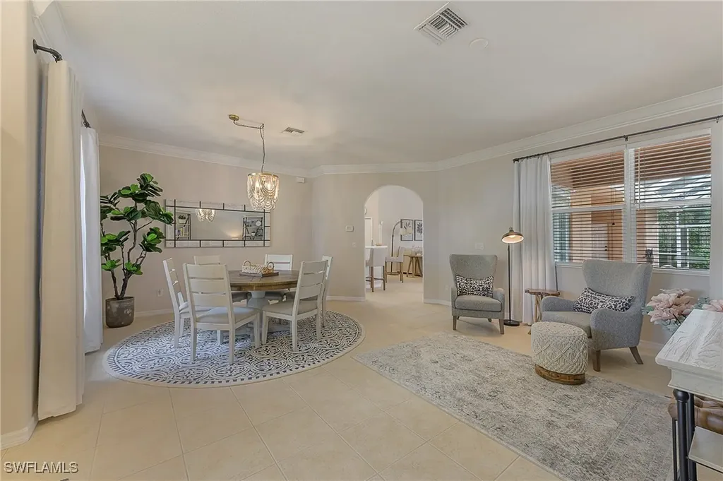 1032 Tivoli Lane Naples FL 34104