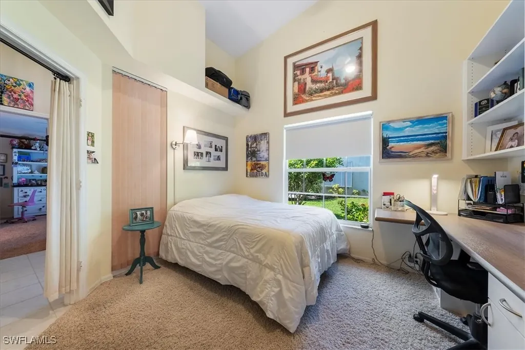5485 Whitten Drive Naples FL 34104