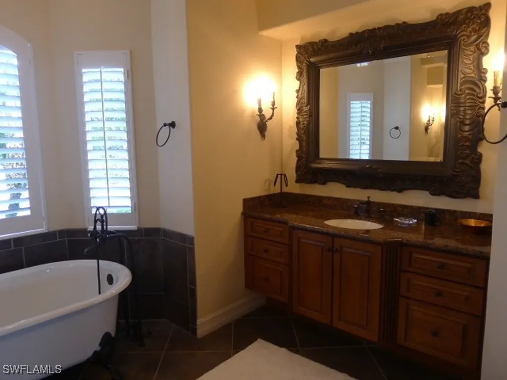 18301 Verona Lago Drive Miromar Lakes FL 33913