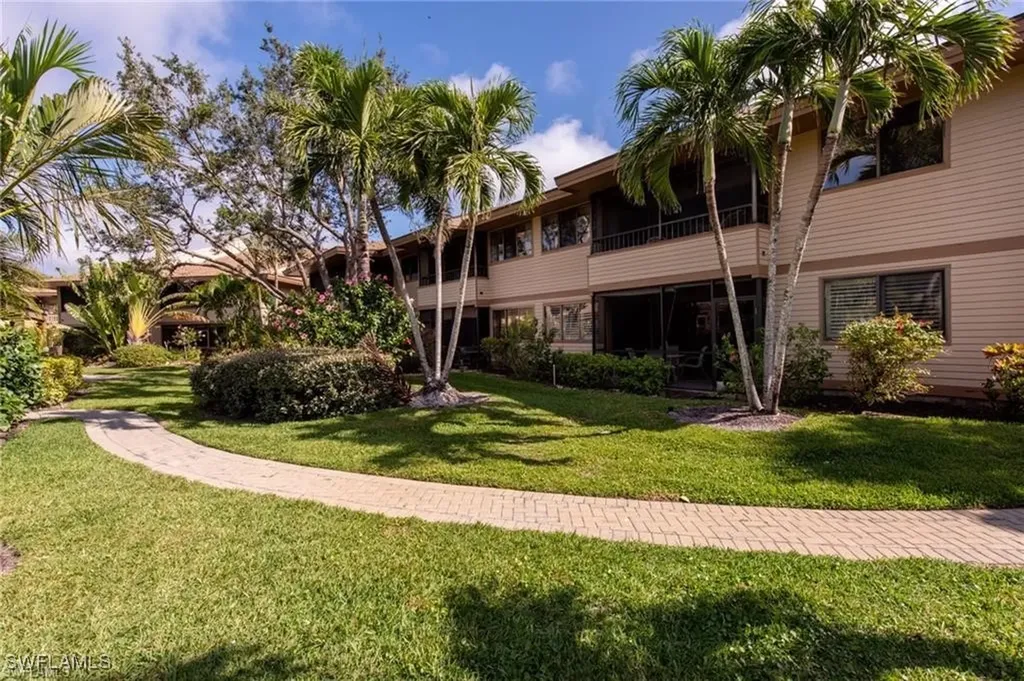 64 4th Street Bonita Springs FL 34134