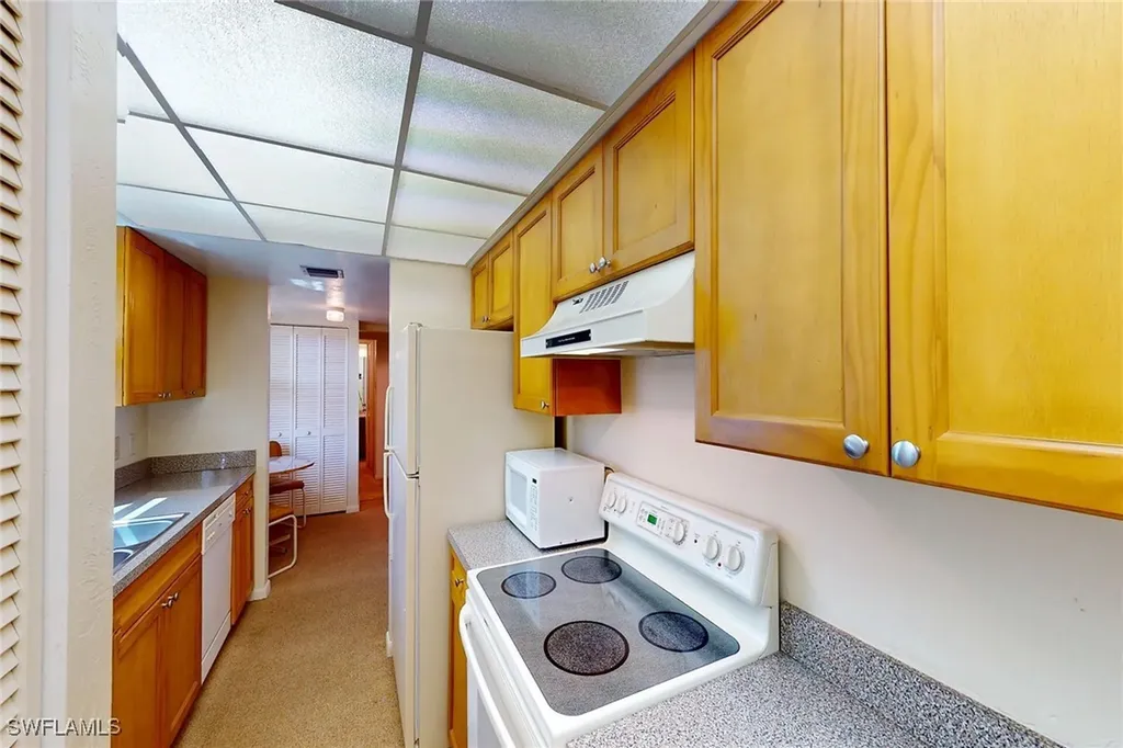 838 W Elkcam Circle Marco Island FL 34145