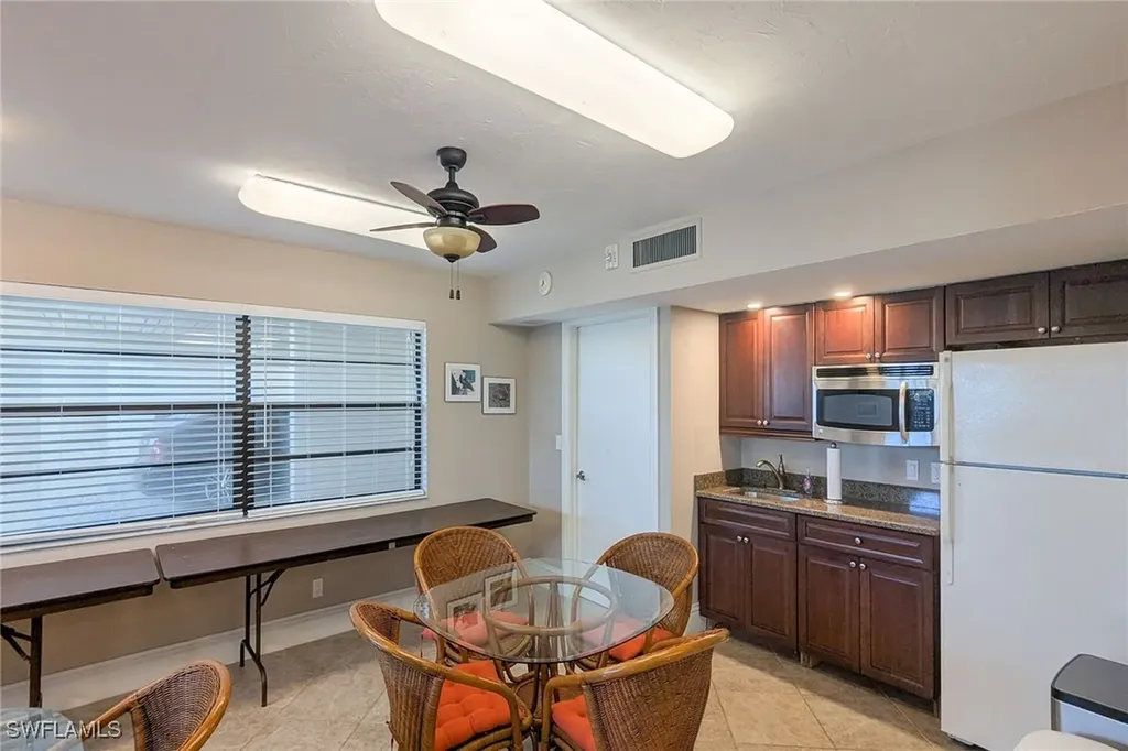 838 W Elkcam Circle Marco Island FL 34145
