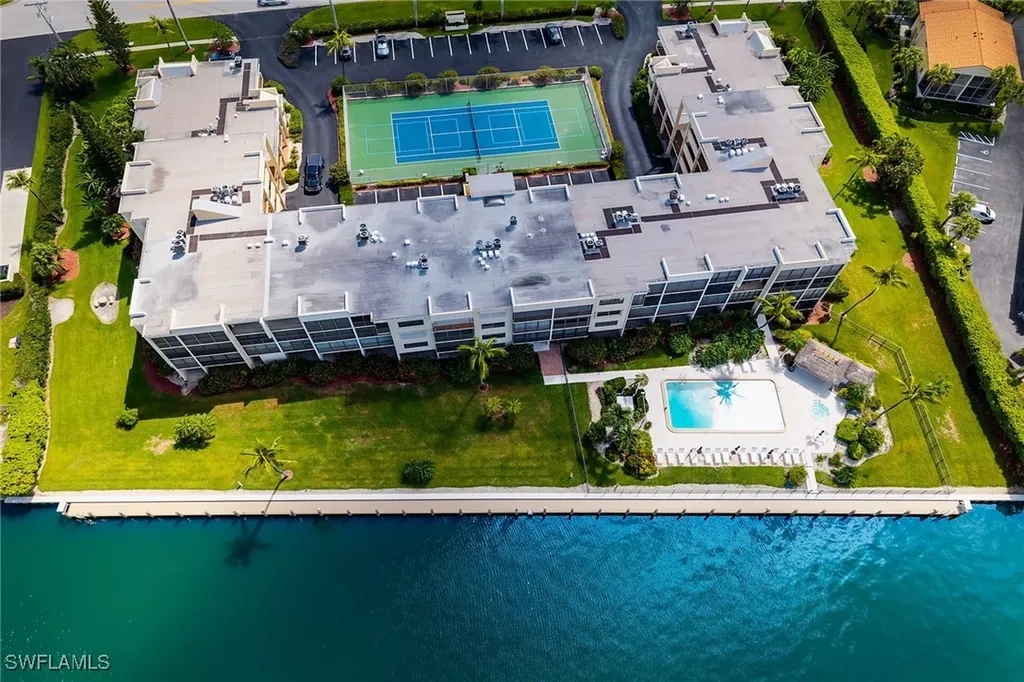 838 W Elkcam Circle Marco Island FL 34145