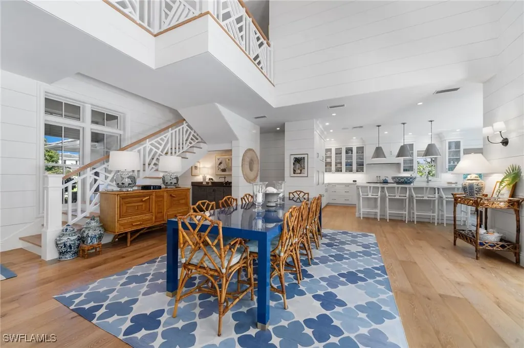 390 Windward Way Naples FL 34103