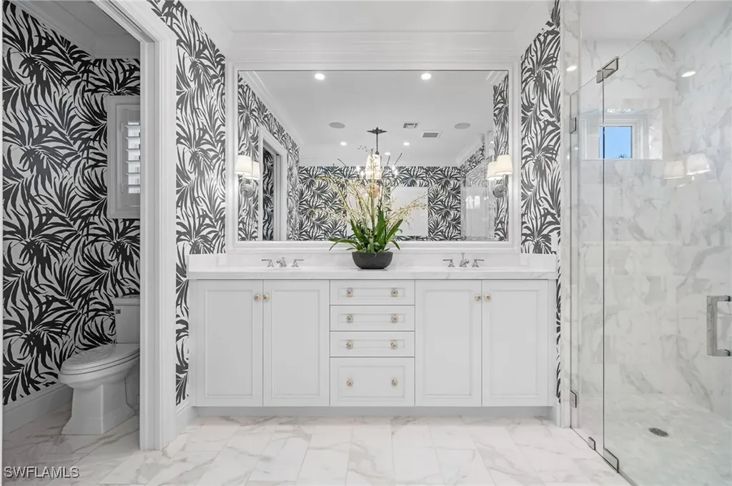 390 Windward Way Naples FL 34103