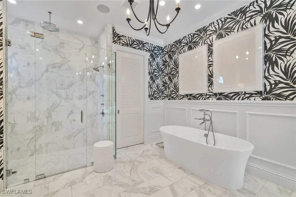 390 Windward Way Naples FL 34103