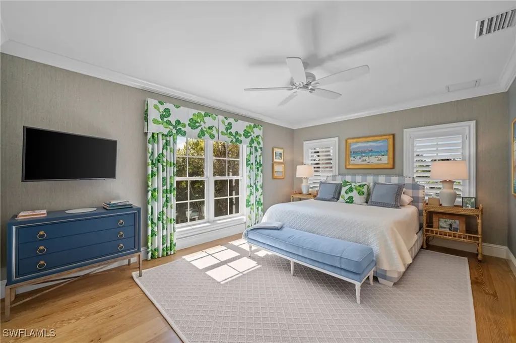 390 Windward Way Naples FL 34103