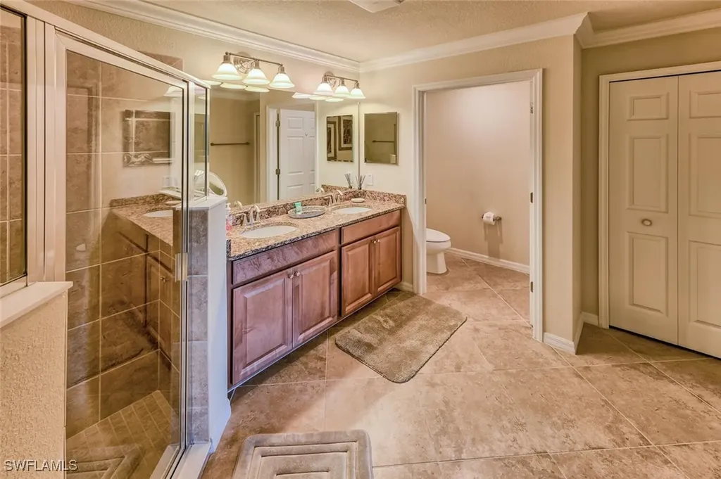 9512 Napoli Lane Naples FL 34113