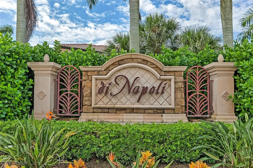 9512 Napoli Lane Naples FL 34113