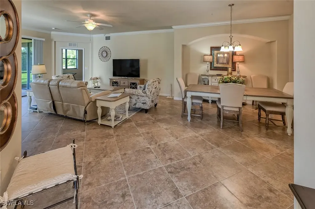 9512 Napoli Lane Naples FL 34113