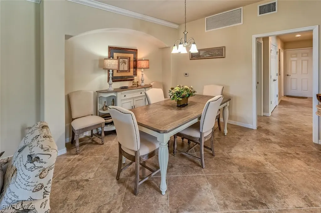9512 Napoli Lane Naples FL 34113