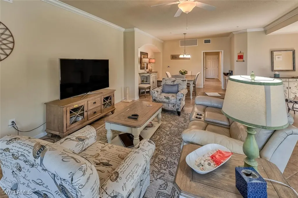 9512 Napoli Lane Naples FL 34113