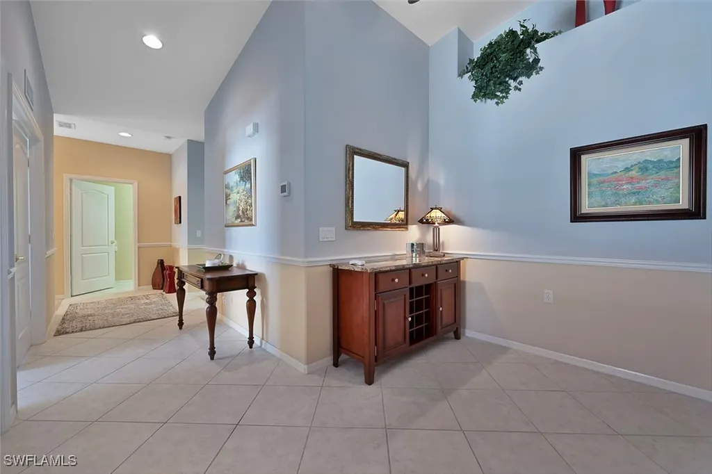 3330 Grand Cypress Drive Naples FL 34119