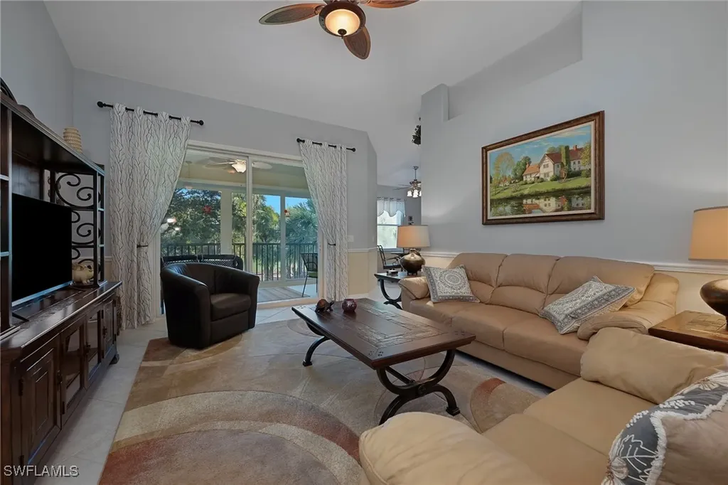 3330 Grand Cypress Drive Naples FL 34119