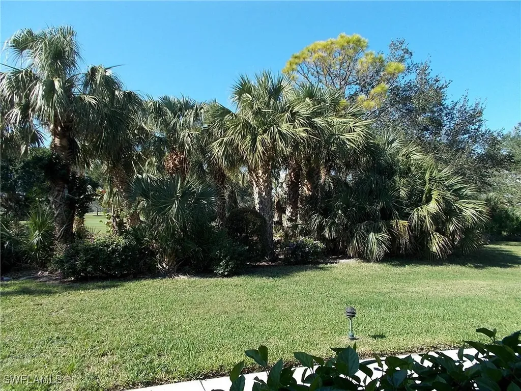 765 Willowbrook Drive Naples FL 34108